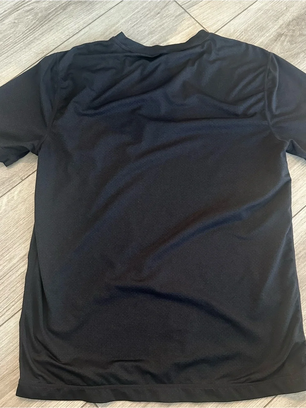 Vuori Short Sleeve Tee Black - Picture 5 of 8